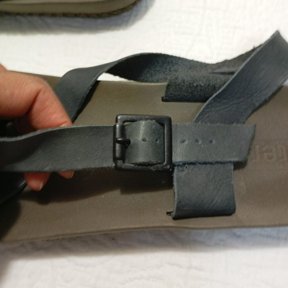 OUTER Sandals Gray Leather Womens Adjustable Strap Size US 10/EU 41 - Picture 4 of 8